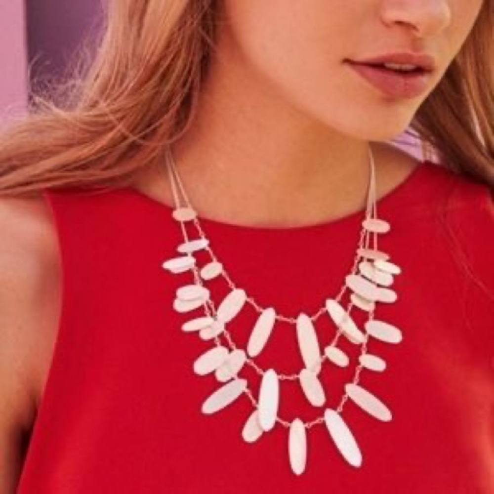 Kendra Scott Gold Nettie statement necklace - Picture 2 of 2